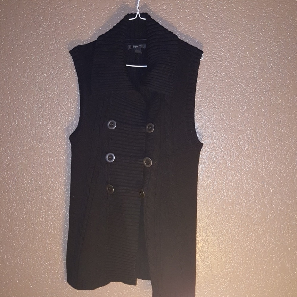 Sweater Vest